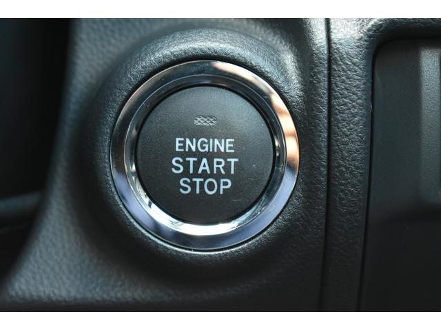 クロストレック リミテッド　サンルーフ　ルーフレール　スターリンクナビ　Ｘ－ＭＯＤＥ　デジタルマルチビューモニター　フロント・サイド・リアカメラ　全車速追従クルーズコントロール　中央車線維持　車線逸脱防止機能　側方警戒システム　後退時ブレーキアシスト（20枚目）