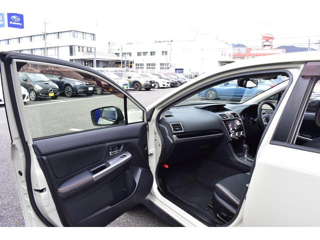 �܂�����N���[�j���O�{�H��[�Ԓv���܂��B�P�S�ȃV�[�g�N���[�j���O�Q���e�p�l�����ꗎ�Ƃ��R�G���W�����[�����S�A���~�z�C�[�����T�������L�A���ہA�R�ۂU���b�s���O�v�U�_�����{���Đ����ȏ�Ԃł������܂�