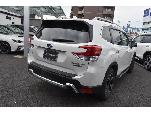 フォレスター アドバンス 革シート パワーRゲート ルーフレール 純正ナビ 新世代アイサイト 前後録画ドラレコ X-MODE フロント・サイド・リアカメラ 全車速追従クルーズコントロール 中央車線維持 車線逸脱防止機能 側方警戒システム 後退時ブレーキアシスト(2枚目)