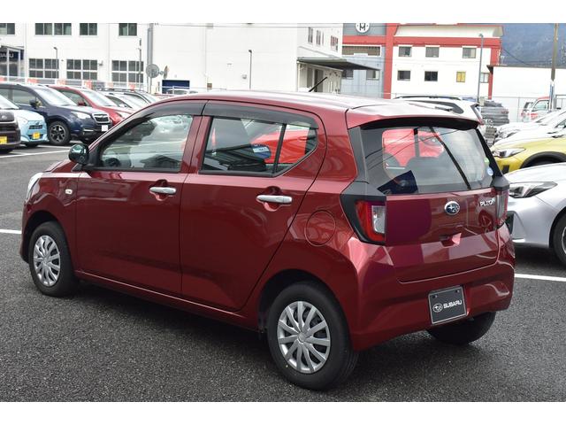 プレオプラス Ｆ　純正ＣＤオーディオ　ワンオーナー　キーレスエントリー　横滑り制御装置　アイドリングストップ　ＦＭ／ＡＭ　パンク修理キット　ハロゲンヘッドライト　ＬＥＤテールランプ　ホイールカバー付き１３インチスチールホイール（17枚目）