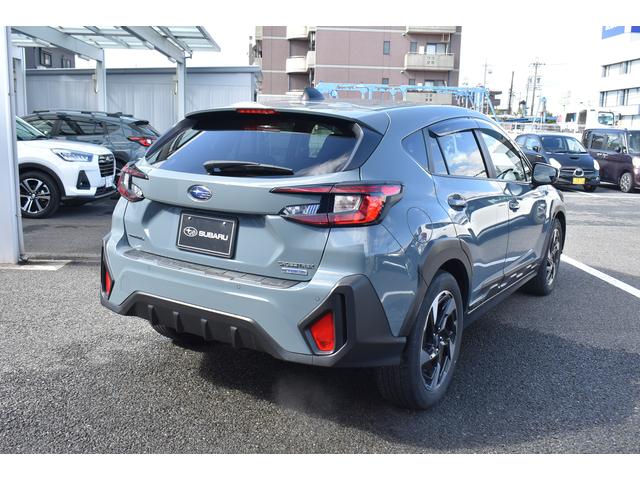 クロストレック リミテッド　スターリンクナビ　キーレスアップグレード　フロントフェイスパッケージＩ　タフネスパッケージ　Ｘ－ＭＯＤＥ　全車速追従クルーズコントロール　中央車線維持　車線逸脱防止機能　側方警戒システム　後退時ブレーキアシスト　デジタルマルチビューモニター（2枚目）