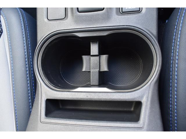 �J�b�v�z���_�[�͂�Ƃ�̂���z�u���������Ă���A���ݕ������o���₷���ł��B