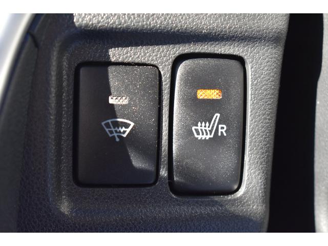 ステラ Ｒスマートアシスト　純正ナビ　ＥＴＣ　ＬＥＤヘッドライト　スマートアシスト　アイドリングストップ　社外ＥＴＣ　ＣＤ／ＤＶＤ　ＢＬＵＥＴＯＯＴＨ　誤発進抑制機能　先行者発進お知らせ機能　１４インチアルミ　ＬＥＤヘッドライト（31枚目）