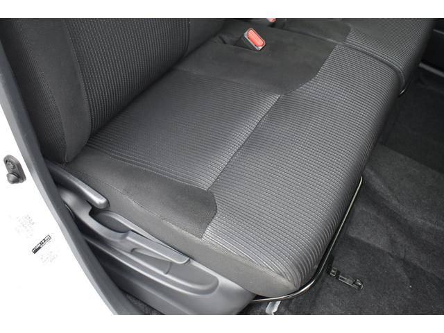 ステラ Ｒスマートアシスト　純正ナビ　前後録画ドラレコ　スマートアシスト　オートハイビーム　衝突回避／軽減機能　先行者発進お知らせ機能　誤発進抑制機能　全周囲カメラ　ＬＥＤヘッドライト　１４インチアルミホイール　オートエアコン（43枚目）