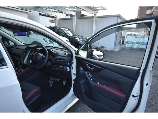 レヴォーグ ＳＴＩスポーツＥＸ　スターリンクナビ　本革シート　アクティブダンパーＥーＴＵＮＥ　パワーリアゲート　全車速追従クルーズコントロール　中央車線維持　車線逸脱防止機能　側方警戒システム　後退時ブレーキアシスト（46枚目）