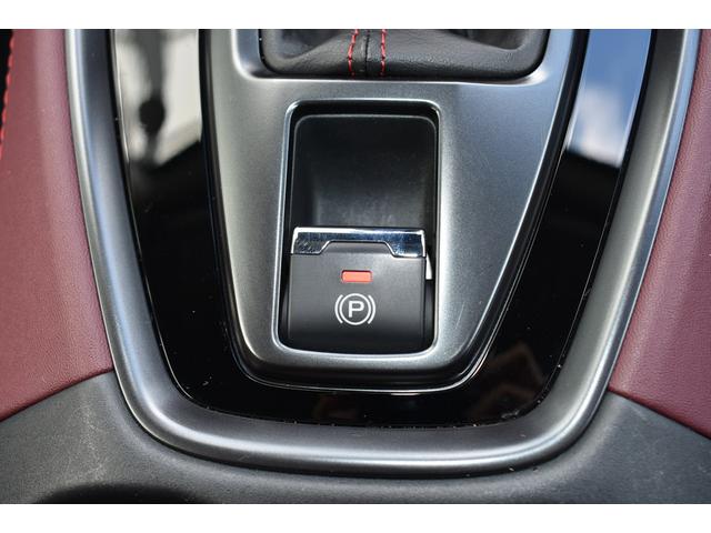 レヴォーグ ＳＴＩスポーツＥＸ　スターリンクナビ　前後録画ドラレコ　ドライブモードセレクト　ＣＤ／ＤＶＤデッキ　ＴＶコントロール　全車速追従クルーズコントロール　中央車線維持　車線逸脱防止機能　側方警戒システム　後退時ブレーキアシスト（39枚目）