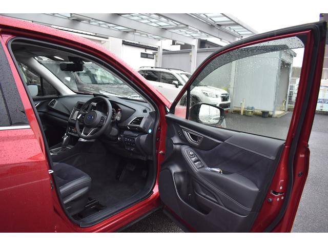 �܂�����N���[�j���O�{�H��[�Ԓv���܂��B�P�S�ȃV�[�g�N���[�j���O�Q���e�p�l�����ꗎ�Ƃ��R�G���W�����[�����S�A���~�z�C�[�����T�������L�A���ہA�R�ۂU���b�s���O�v�U�_�����{���Đ����ȏ�Ԃł������܂�