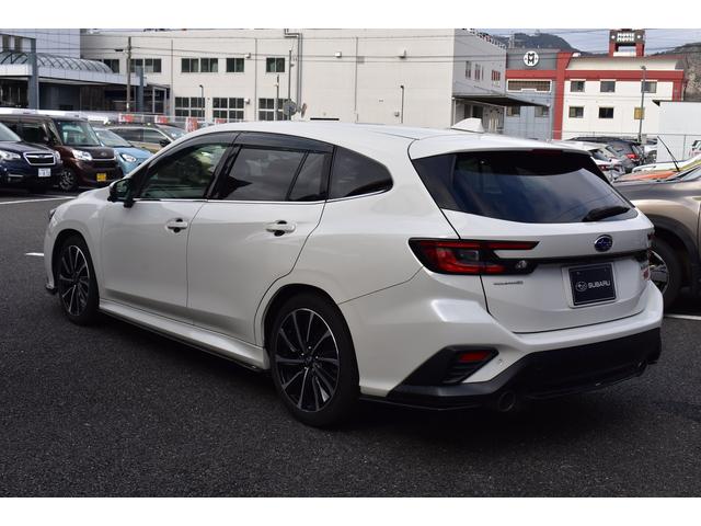 レヴォーグ ＳＴＩスポーツＥＸ　スターリンクナビ　前後ドラレコ　キーレスアップグレード　ＣＤ／ＤＶＤデッキ　全車速追従クルーズコントロール　中央車線維持　車線逸脱防止機能　側方警戒システム　後退時ブレーキアシスト　フロント・サイド・リアカメラ（17枚目）