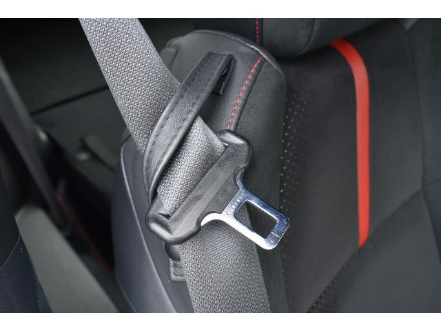 �V�[�g�x���g�����̍ہA���ɍs���߂��Ȃ��l�X�g�b�p�[�ɂăV�[�g�e�ɕێ����\�ł�