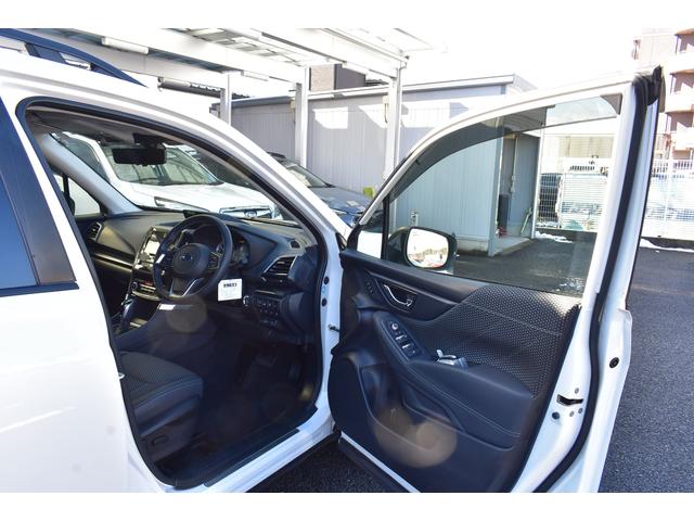 �܂�����N���[�j���O�{�H��[�Ԓv���܂��B�P�S�ȃV�[�g�N���[�j���O�Q���e�p�l�����ꗎ�Ƃ��R�G���W�����[�����S�A���~�z�C�[�����T�������L�A���ہA�R�ۂU���b�s���O�v�U�_�����{���Đ����ȏ�Ԃł������܂�