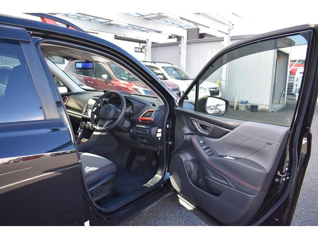 �܂�����N���[�j���O�{�H��[�Ԓv���܂��B�P�S�ȃV�[�g�N���[�j���O�Q���e�p�l�����ꗎ�Ƃ��R�G���W�����[�����S�A���~�z�C�[�����T�������L�A���ہA�R�ۂU���b�s���O�v�U�_�����{���Đ����ȏ�Ԃł������܂�