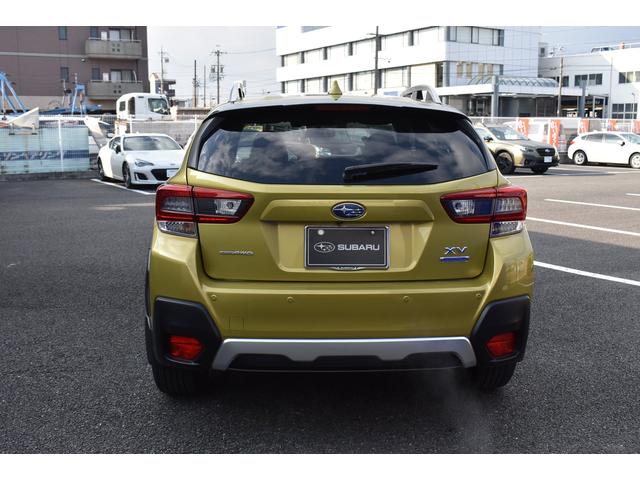 �܂�����N���[�j���O�{�H��[�Ԓv���܂��B�P�S�ȃV�[�g�N���[�j���O�Q���e�p�l�����ꗎ�Ƃ��R�G���W�����[�����S�A���~�z�C�[�����T�������L�A���ہA�R�ۂU���b�s���O�v�U�_�����{���Đ����ȏ�Ԃł������܂�