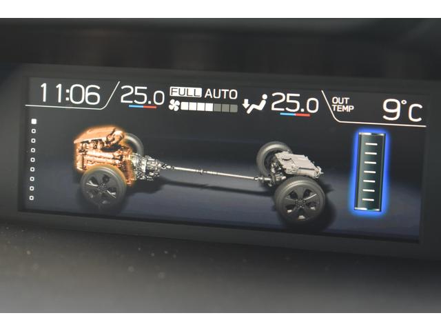 �C���p�l�������̃}���`�t�@���N�V�����f�B�X�v���C�i�l�e�c�j�Ƀo�b�e���[�`���[�W�c�ʂ⑖�s���[�h�̊m�F���\�ł��B