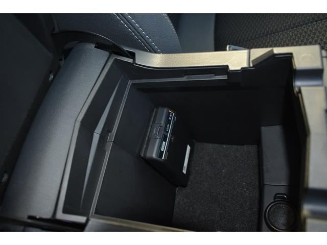 �O��^��h���C�u���R�[�_�[�����Ԃł����V�i�r�c�J�[�h�t���ł�