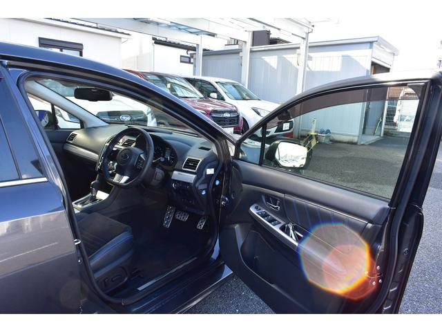 �܂�����N���[�j���O�{�H��[�Ԓv���܂��B�P�S�ȃV�[�g�N���[�j���O�Q���e�p�l�����ꗎ�Ƃ��R�G���W�����[�����S�A���~�z�C�[�����T�������L�A���ہA�R�ۂU���b�s���O�v�U�_�����{���Đ����ȏ�Ԃł������܂�