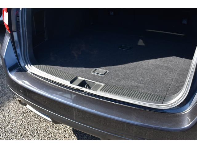 �J�����ł��B�ו��o�����ꎞ�ɏ���ی삷��J�[�S�X�e�b�v�p�l���𑕒��\�ł������܂����ʓr��p���K�v�ł�