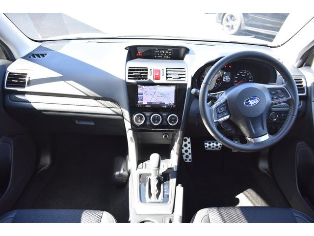 �h���C�o�[�𒆐S�Ƃ������삵�₷���@�\�I�ȃC���e���A�B�X�e�A�����O�A�V�t�g���쑀�삪�����Ȃ鎞�œI�m�ɍs���A�}���`�t�@���N�V�����f�B�X�v���C�̗p�ɂ��A�ԗ��������Ȃ������ړ��Ŋm�F�ł��܂��B