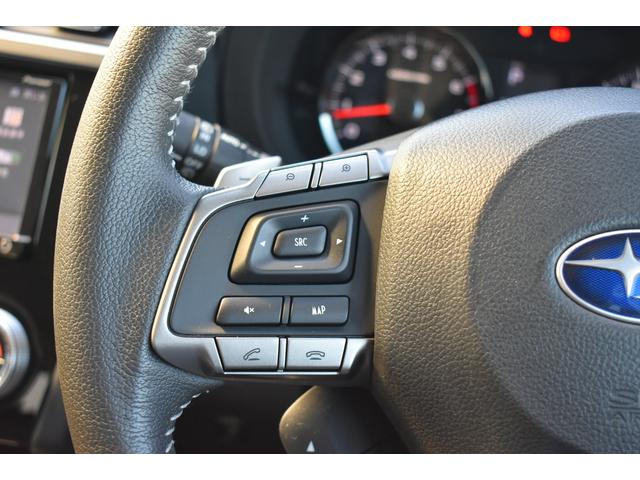 �X�e�A�����O�I�[�f�B�I�����R���X�C�b�`�ɂ��i�r��ʂɎ��G��邱�ƂȂ�����\�ł�