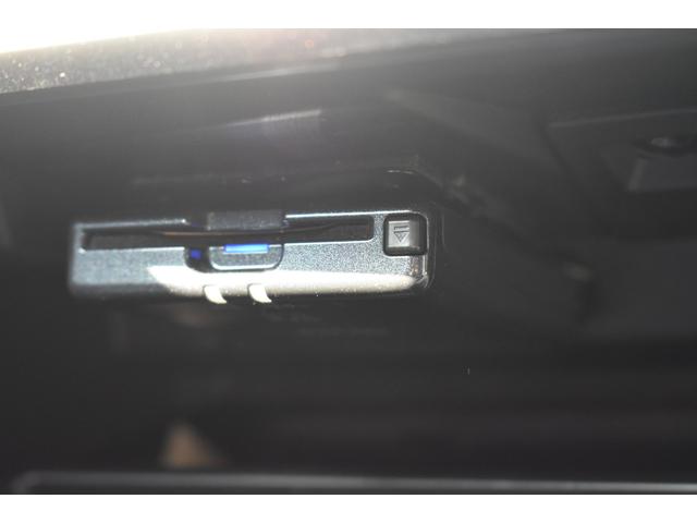 ＸＶ アドバンス　元社用車　純正ナビ　本革シート　ルーフレール　ブルーレイ／ＤＶＤ再生　フロント・サイド・リアカメラ　全車追従クルーズコントロール　中央車線維持　車線逸脱防止機能　側方警戒システム　後退時ブレーキアシスト　Ｘ－ＭＯＤＥ（22枚目）