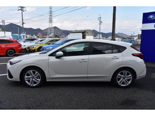 インプレッサ ＳＴ　元レンタカー　スターリンクナビ　デジタルマルチビューＭ　社外ＥＴＣ　全車速度追従クルーズコントロール　中央車線維持　車線逸脱防止機能　側方警戒システム　後退時ブレーキアシスト　フロント・サイド・リアカメラ　歩行者用エアバッグ（10枚目）