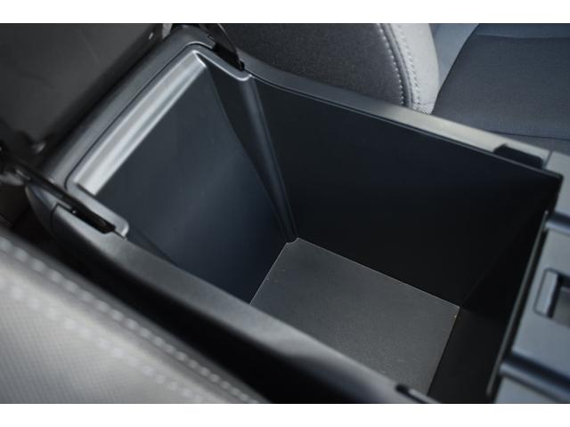 インプレッサ ＳＴ　元レンタカー　スターリンクナビ　デジタルマルチビューＭ　社外ＥＴＣ　全車速度追従クルーズコントロール　中央車線維持　車線逸脱防止機能　側方警戒システム　後退時ブレーキアシスト　シートヒーター　左右独立調整フルオートエアコン（48枚目）