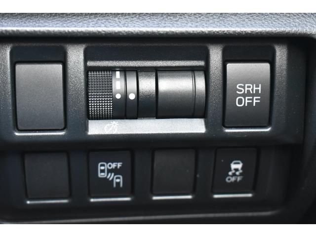 ＸＶ アドバンス　ブルーレイ／ＤＶＤ対応純正ナビ　Ｘ－ＭＯＤＥ　全車速追従クルーズコントロール　中央車線維持　車線逸脱防止機能　側方警戒システム　後退時ブレーキアシスト　誤発進抑制機能　ステアリングレスポンスヘッドライト　歩行者用エアバッグ（21枚目）