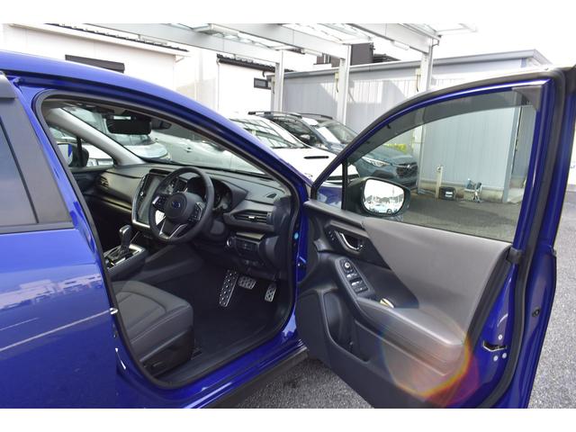 �܂�����N���[�j���O�{�H��[�Ԓv���܂��B�P�S�ȃV�[�g�N���[�j���O�Q���e�p�l�����ꗎ�Ƃ��R�G���W�����[�����S�A���~�z�C�[�����T�������L�A���ہA�R�ۂU���b�s���O�v�U�_�����{���Đ����ȏ�Ԃł������܂�