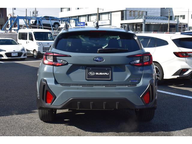 �܂�����N���[�j���O�{�H��[�Ԓv���܂��B�P�S�ȃV�[�g�N���[�j���O�Q���e�p�l�����ꗎ�Ƃ��R�G���W�����[�����S�A���~�z�C�[�����T�������L�A���ہA�R�ۂU���b�s���O�v�U�_�����{���Đ����ȏ�Ԃł������܂�