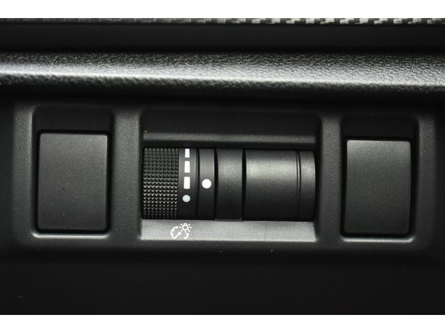 �v�b�V���X�^�[�g�e�Ƀ��[�^�[�Ɠx�����X�C�b�`�������삵�₷���ʒu�ɂ������܂�