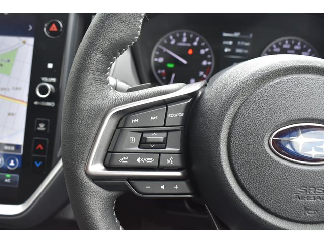 �X�e�A�����O�I�[�f�B�I�����R���X�C�b�`�ɂ��i�r��ʂɎ��G��邱�ƂȂ�����\�ł�