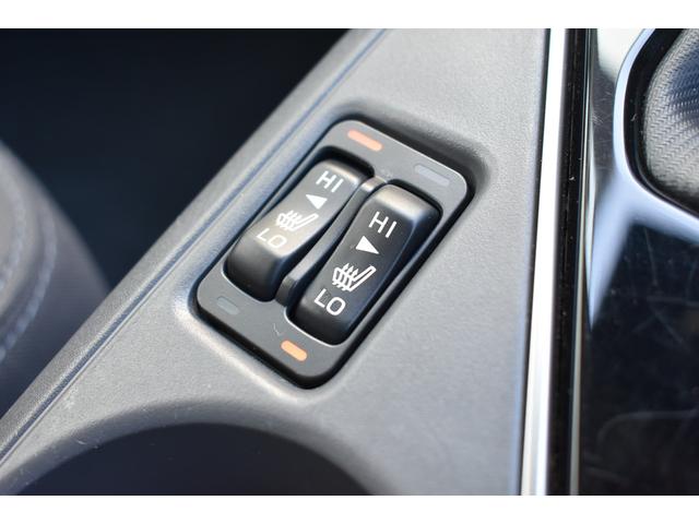 �V�[�g�q�[�^�[�͂Q�i�K�������\�ł��B