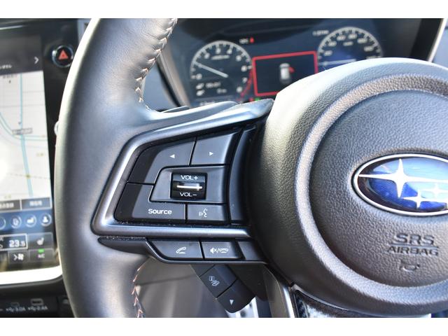 レヴォーグ レイバック リミテッドＥＸ　元社用車　サンルーフ　ハーマンカードン　全車速追従クルーズコントロール　緊急時プリクラッシュステアリング　車線逸脱防止機能　側方警戒システム　後退時ブレーキアシスト　渋滞時ハンズオフアシスト　カーブ前速度制御　料金所前速度制御（27枚目）