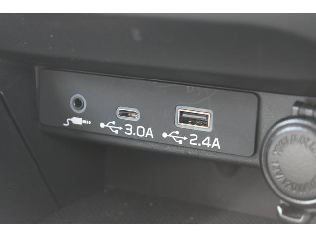 レヴォーグ レイバック リミテッドＥＸ　元社用車　サンルーフ　ハーマンカードン　全車速追従クルーズコントロール　緊急時プリクラッシュステアリング　車線逸脱防止機能　側方警戒システム　後退時ブレーキアシスト　渋滞時ハンズオフアシスト　カーブ前速度制御　料金所前速度制御（33枚目）