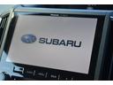 スバル純正ＳＤナビゲーション＆バックモニター搭載車です。純正ナビにつき走行距離無制限で保証修理を受けていただく事が可能です。