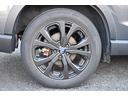 純正のアルミホイールは高い剛性を持ち、スバル車の走行安定性に貢献します。