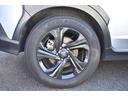 純正のアルミホイールは高い剛性を持ち、スバル車の走行安定性に貢献します。