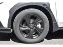 純正のアルミホイールは高い剛性を持ち、スバル車の走行安定性に貢献します。