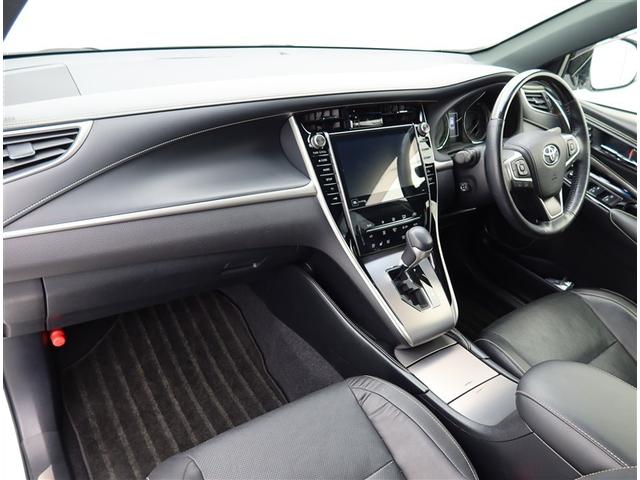 ハリアー プログレス　メタル　アンド　レザーパッケージ　ナビフルセグ　全方位モニター　ドラレコ衝突被害軽減システム　ＥＴＣ　電動シート　スマートキー　ＬＥＤ　ＦＯＧ　エアロ　サイドバイザー　クリアランスソナー　パワーバックドア　シートヒーター　オートライト（5枚目）