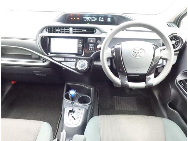 アクア Ｓスタイルブラック　ＳＤナビ　フルセグ　ドラレコ　ＤＶＤ再生　ミュージックプレイヤー接続可　オートＡＣ　衝突被害軽減システム　ＥＴＣ　スマートキー　ＬＥＤヘッドランプ　ＦＯＧ　サイドバイザー　リヤワイパー　オートライト（5枚目）