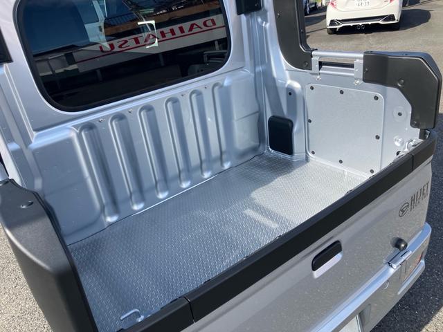 ハイゼットカーゴ デッキバンＧ　衝突回避支援システム　レーンキープアシスト　両側電動スライドドア　ナビＴＶ　バックカメラ　Ｂｌｕｅｔｏｏｔｈ接続　ＬＥＤヘッドライト　ＥＴＣ　前後ドラレコ　クリアランスソナー（13枚目）