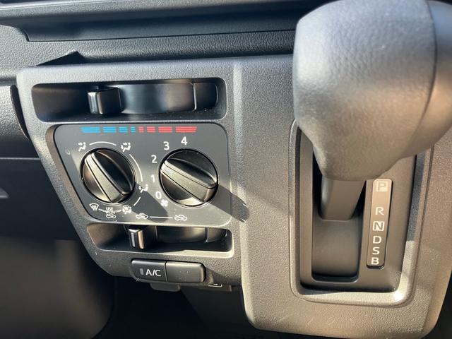 ハイゼットカーゴ デッキバンＧ　衝突回避支援システム　レーンキープアシスト　両側電動スライドドア　ナビＴＶ　バックカメラ　Ｂｌｕｅｔｏｏｔｈ接続　ＬＥＤヘッドライト　ＥＴＣ　前後ドラレコ　クリアランスソナー（20枚目）