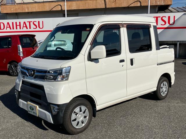 ハイゼットカーゴ デッキバンＧ　ＳＡＩＩＩ　４ＷＤ　ハイルーフ　衝突軽減ブレーキ　レーンキープアシスト　ＬＥＤヘッドライト　オートハイビーム　ＣＤ再生　電動格納ミラー（5枚目）