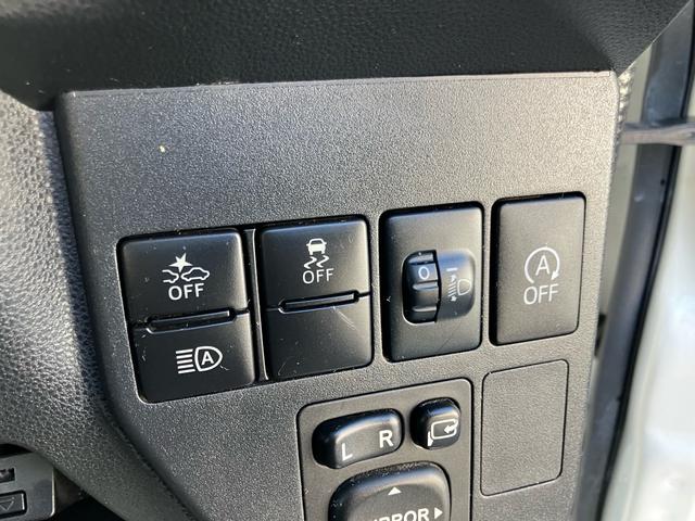 ハイゼットカーゴ デッキバンＧ　ＳＡＩＩＩ　４ＷＤ　ハイルーフ　衝突軽減ブレーキ　レーンキープアシスト　ＬＥＤヘッドライト　オートハイビーム　ＣＤ再生　電動格納ミラー（12枚目）