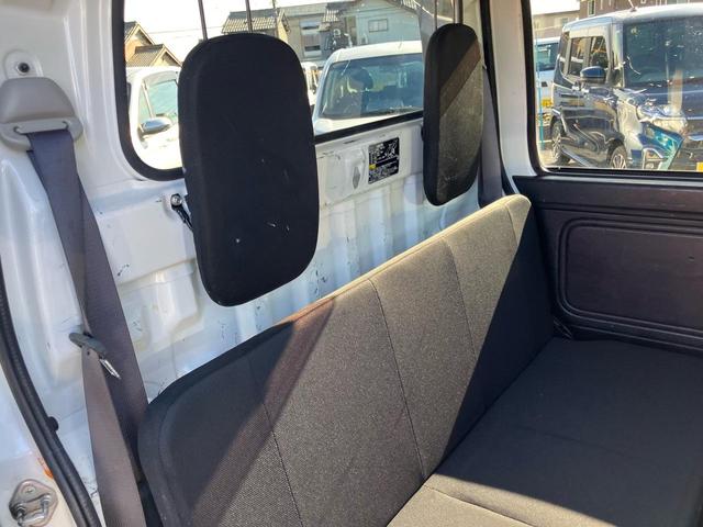 ハイゼットカーゴ デッキバンＧ　ＳＡＩＩＩ　４ＷＤ　ハイルーフ　衝突軽減ブレーキ　レーンキープアシスト　ＬＥＤヘッドライト　オートハイビーム　ＣＤ再生　電動格納ミラー（23枚目）
