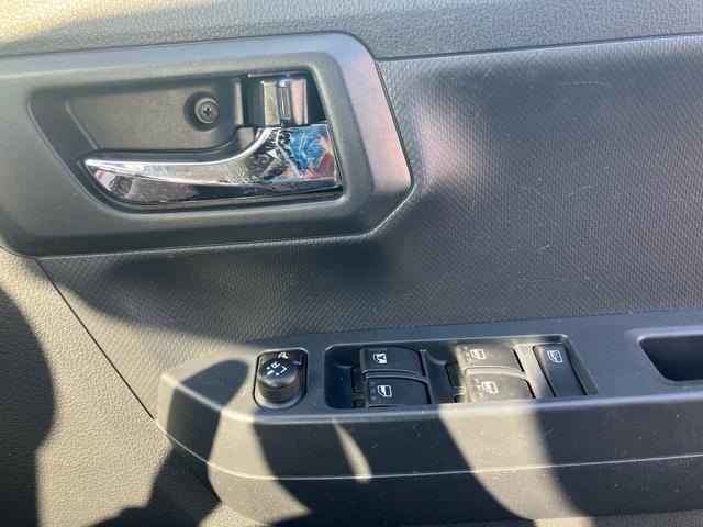 ミライース Ｘ　リミテッドＳＡＩＩＩ　４ＷＤ　衝突軽減ブレーキ　レーンキープアシスト　アクセル踏み間違い防止　障害物センサー　ＬＥＤヘッドライト　オートハイビーム　ＥＴＣ　アイドリングストップ　ＣＤ再生（35枚目）