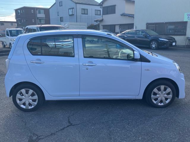 ミライース L 純正CDデッキ ETC キーレス アイドリングストップ(5枚目)