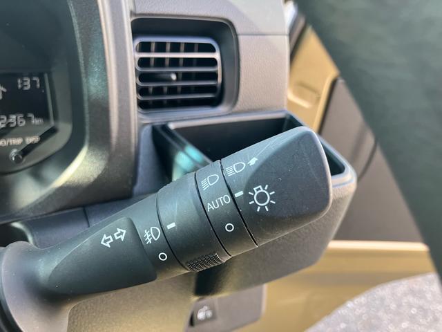 ハイゼットトラック ジャンボエクストラ　４ＷＤ　衝突軽減ブレーキ　レーンキープアシスト　アクセル踏み間違い防止装置　ＬＥＤヘッドライト　コーナーセンサー　オートライト（18枚目）