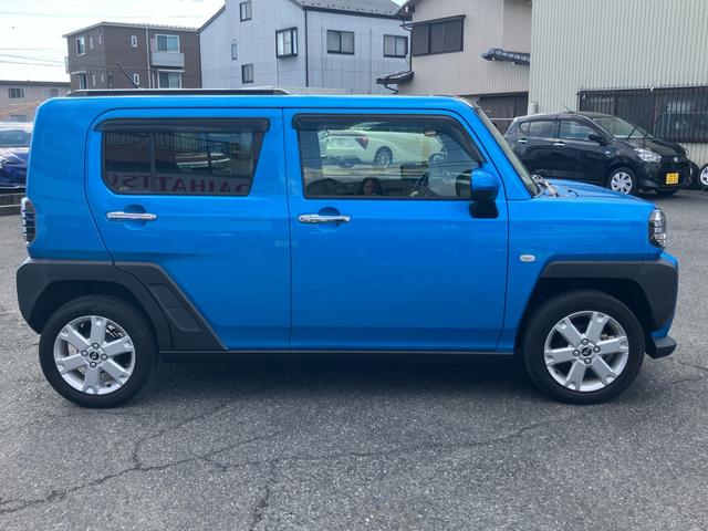 タフト Ｇ　クロムベンチャー　９型ナビ　全周囲カメラ　Ｂｌｕｅｔｏｏｔｈ接続　ドラレコ　サンル－フ　衝突軽減ブレーキ　アクセル踏み間違い防止　レーンキープアシスト　オートマチックハイビーム（5枚目）