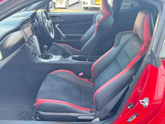 ８６ ＧＴ　ＨＫＳ車高調／モデリスタフルエアロ／後期純正１７インチＡＷ／ドライブレコーダー／ＥＴＣ／バックカメラ／純正ナビ／ＴＶ／オートクルーズコントロール　ＭＴ／ＨＩＤ／スマートキー／Ｂｌｕｅｔｏｏｔｈ（36枚目）