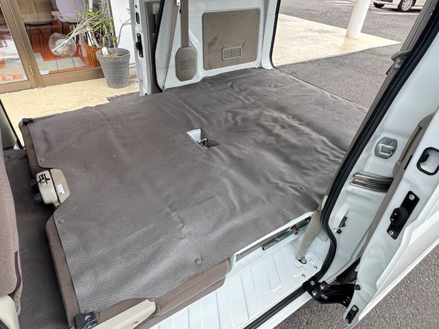 ＮＶ１００クリッパーバン ＤＸ　ＡＴ　両側スライドドア　盗難防止システム　エアコン　パワーステアリング　運転席エアバッグ　キーレス　プライバシーガラス（22枚目）